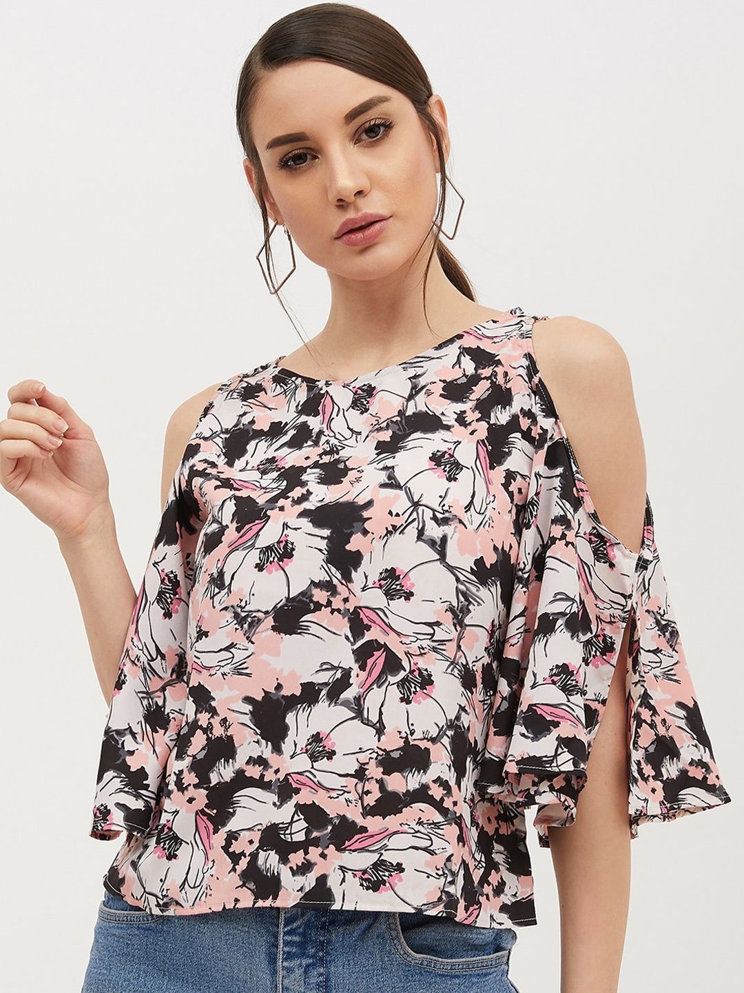 

Harpa Women Multicoloured Printed Cold Shoulder Top, Multi