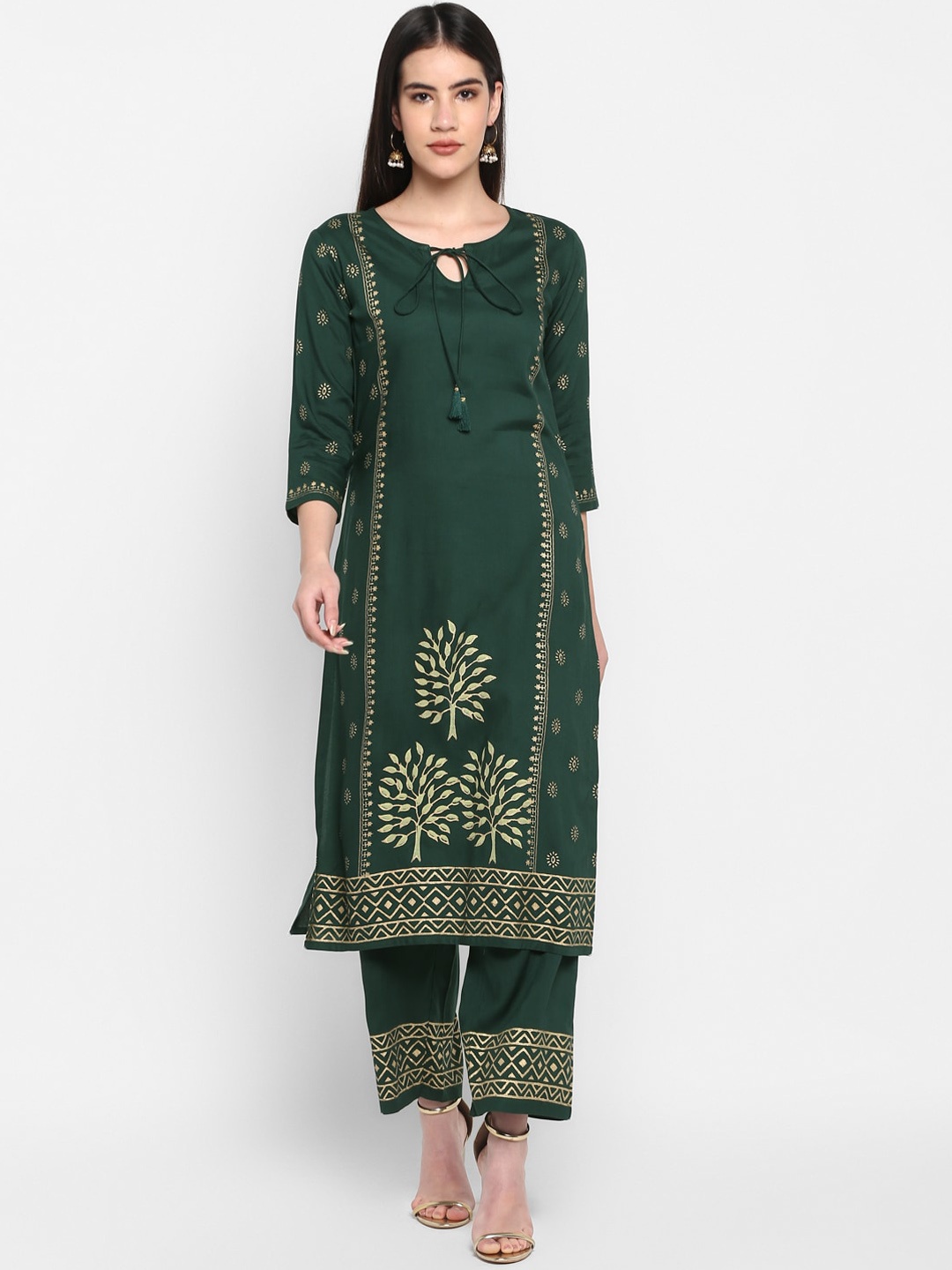 

Aprique FAB Women Green Foil Printed Kurta with Palazzos