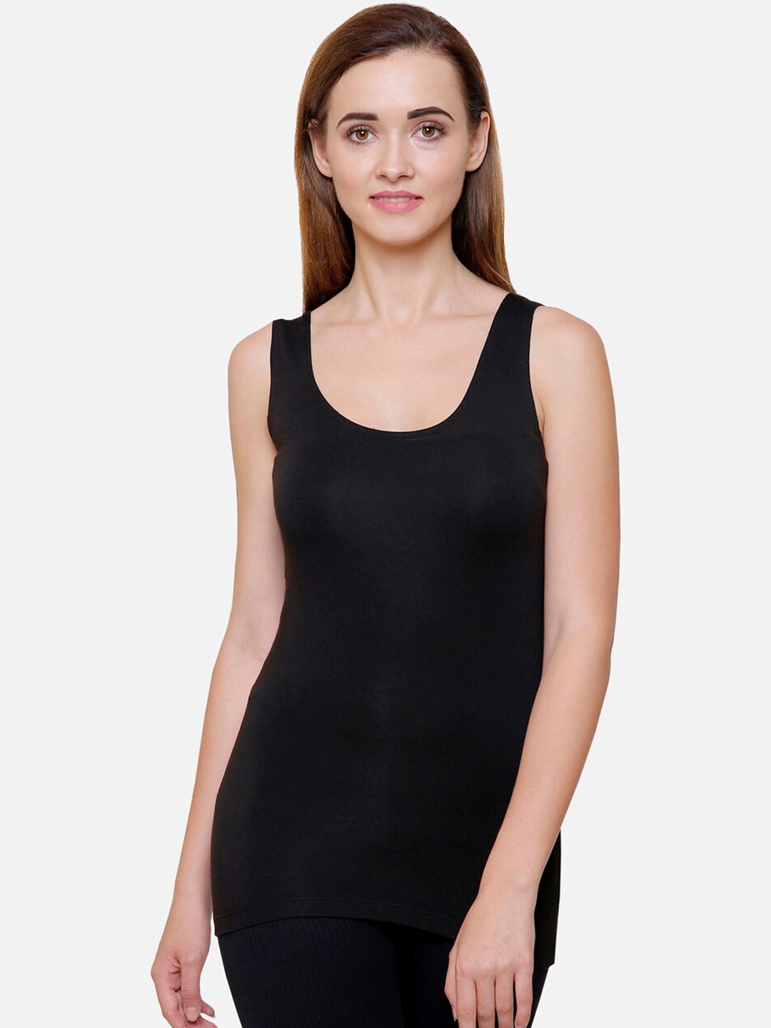 

Ayaki Women Black Solid Thermal Top