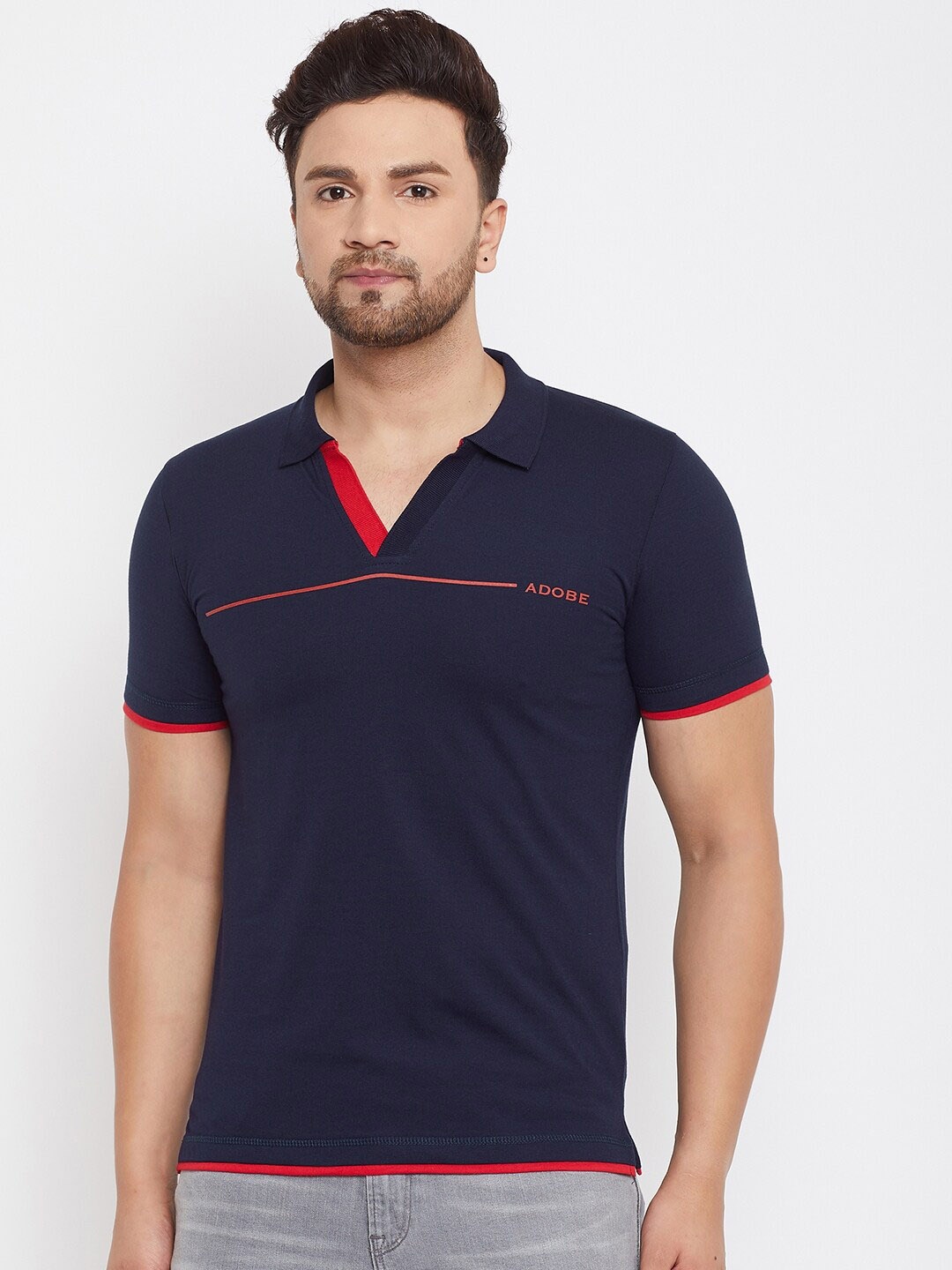 

Adobe Men Navy Blue Solid Polo Collar T-shirt