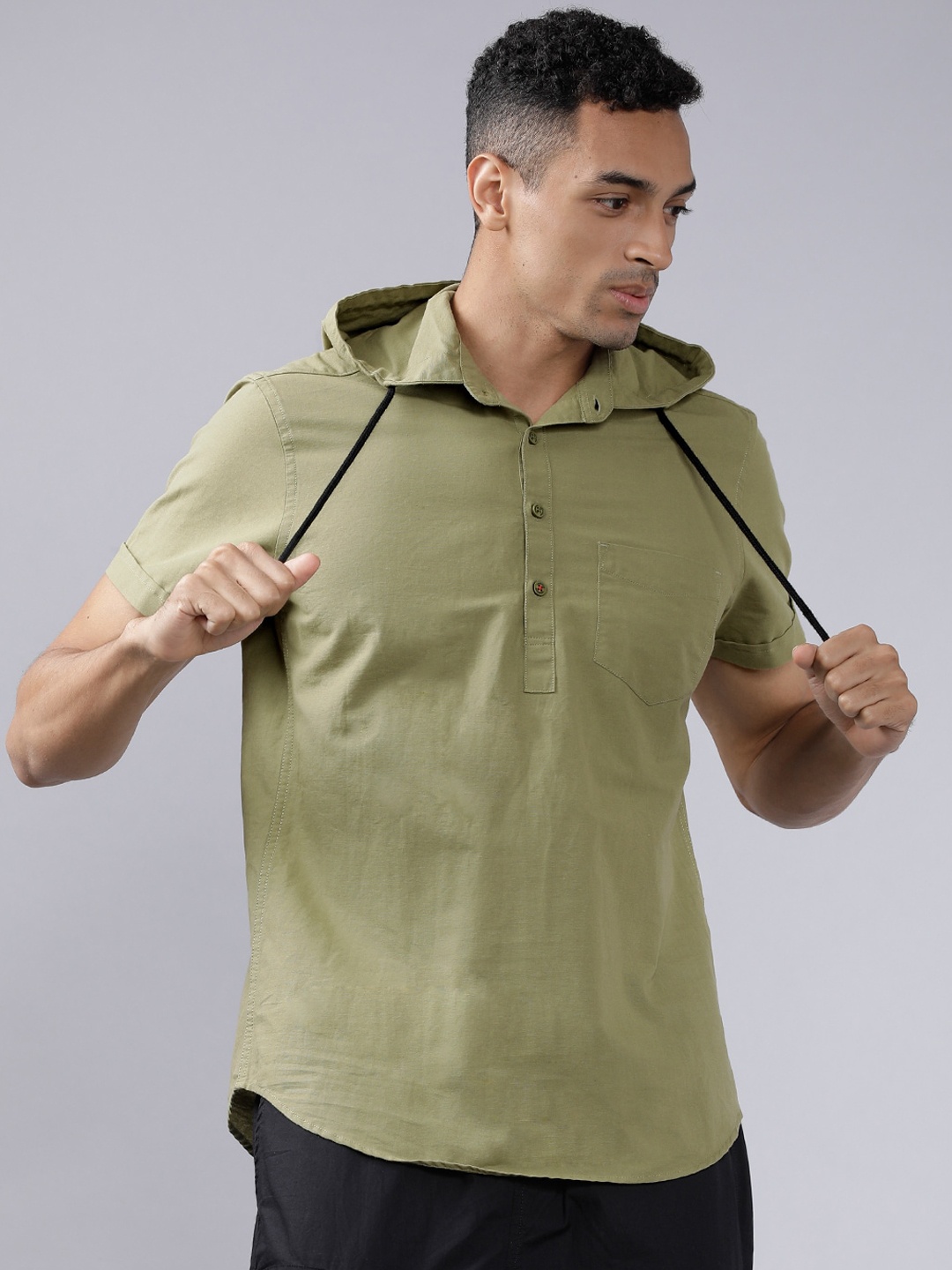 

LOCOMOTIVE Men Olive Green Slim Fit Solid Casual Shirt