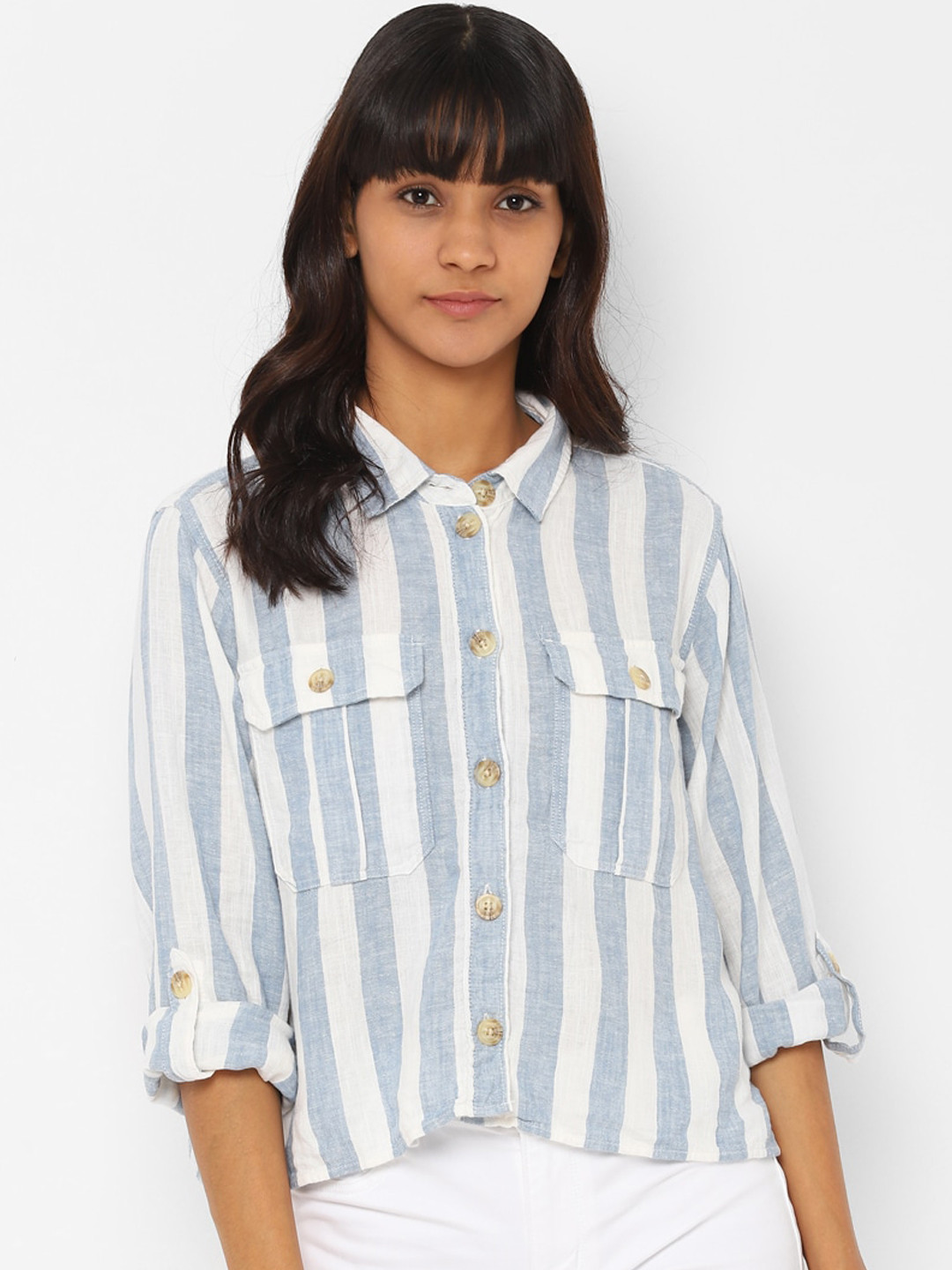 

AMERICAN EAGLE OUTFITTERS Women Blue & White Striped Casual Shirt