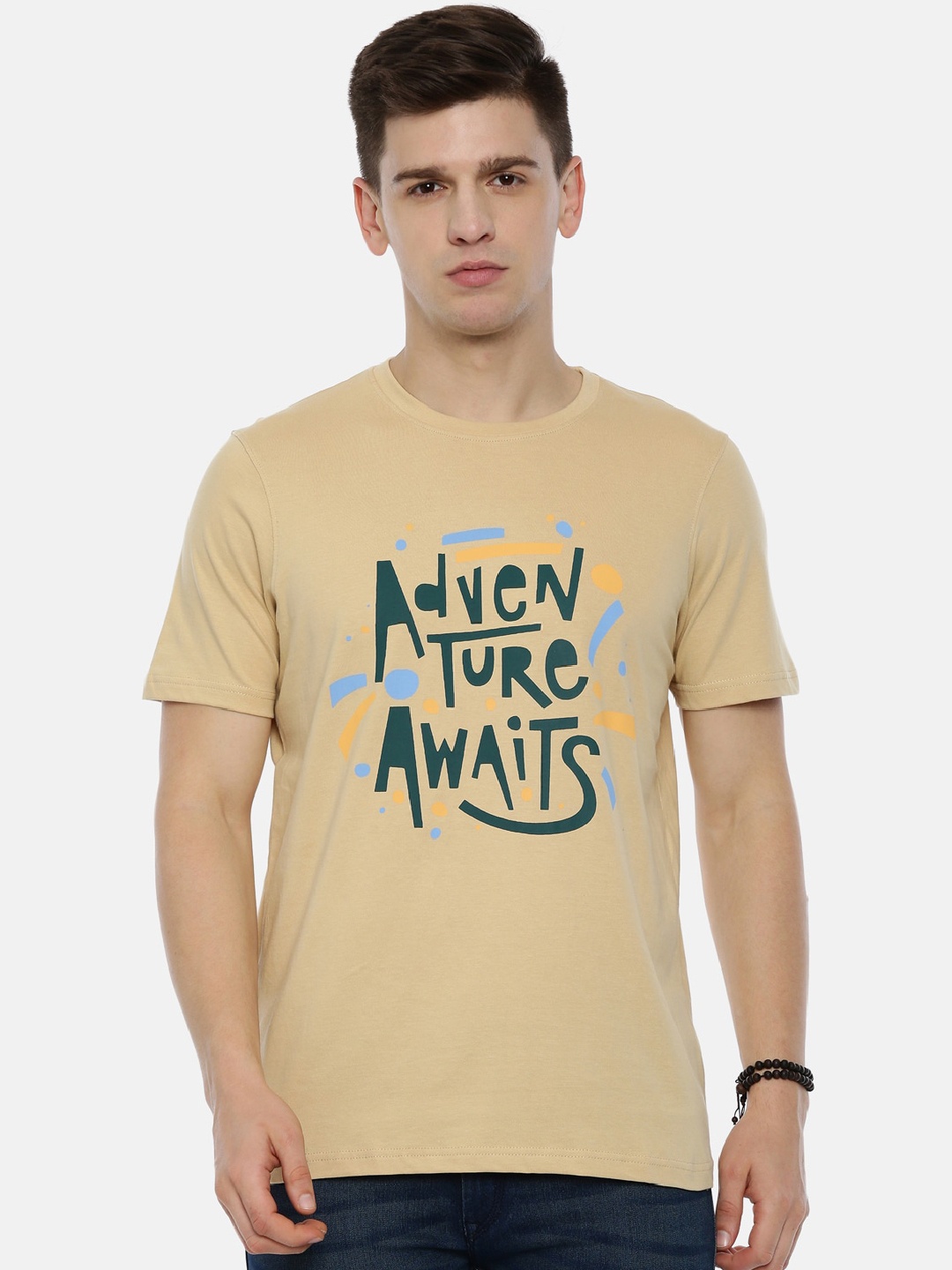 

Bushirt Men Beige & Green Adventure Awaits Print T-shirt