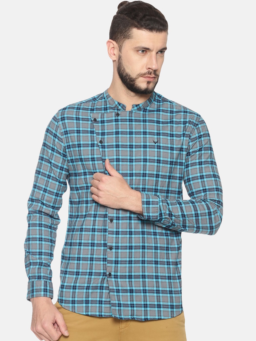 

SHOWOFF Men Grey & Turquoise Blue Slim Fit Checked Casual Shirt