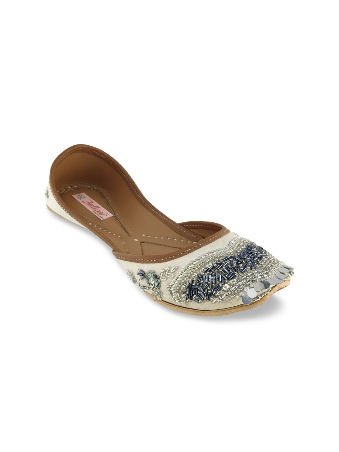 

Fulkari Women Off-White Embellished Leather Mojaris