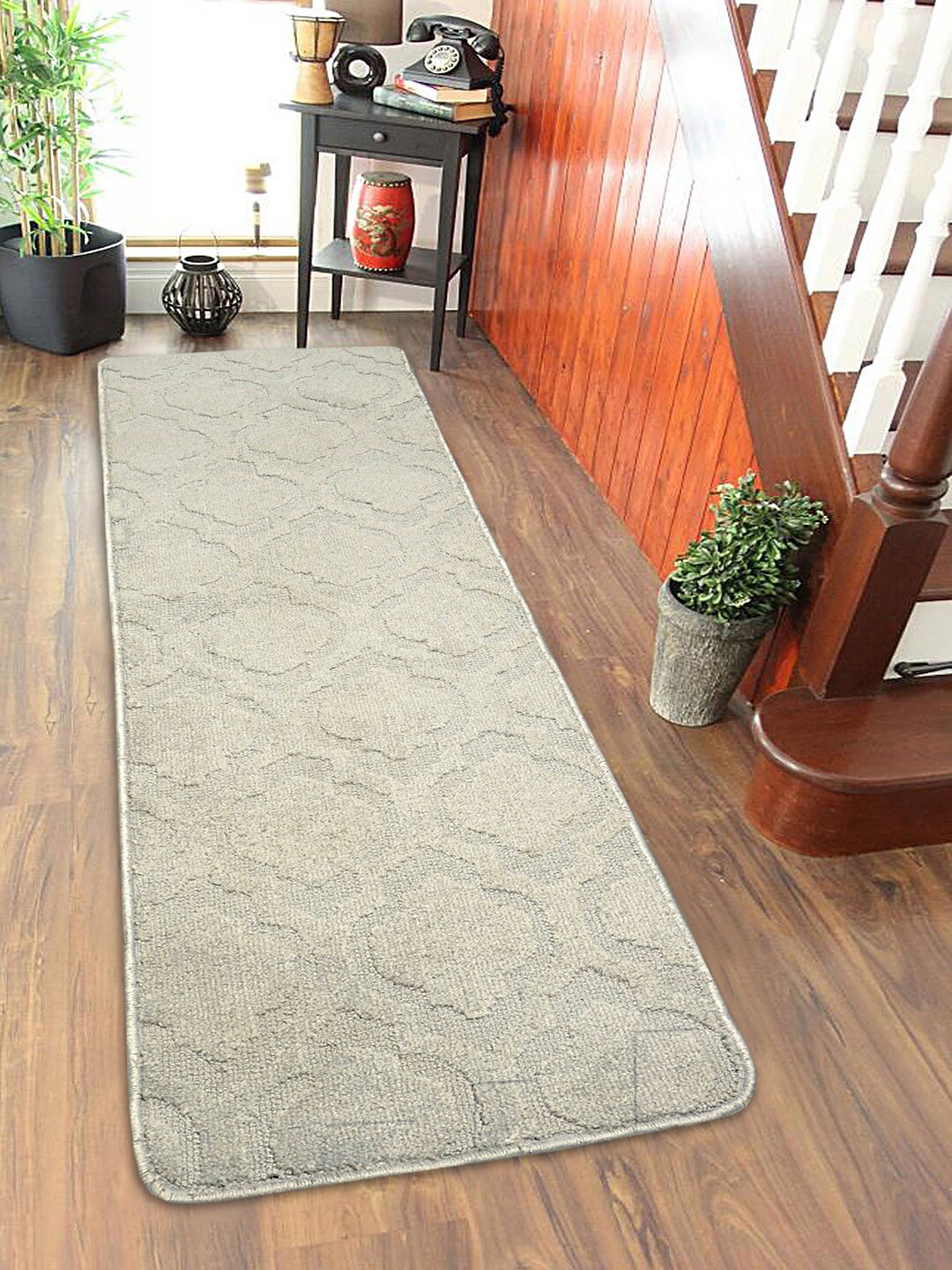 Saral Home Grey Printed Viva Matar Anti-Skid Floor Runner