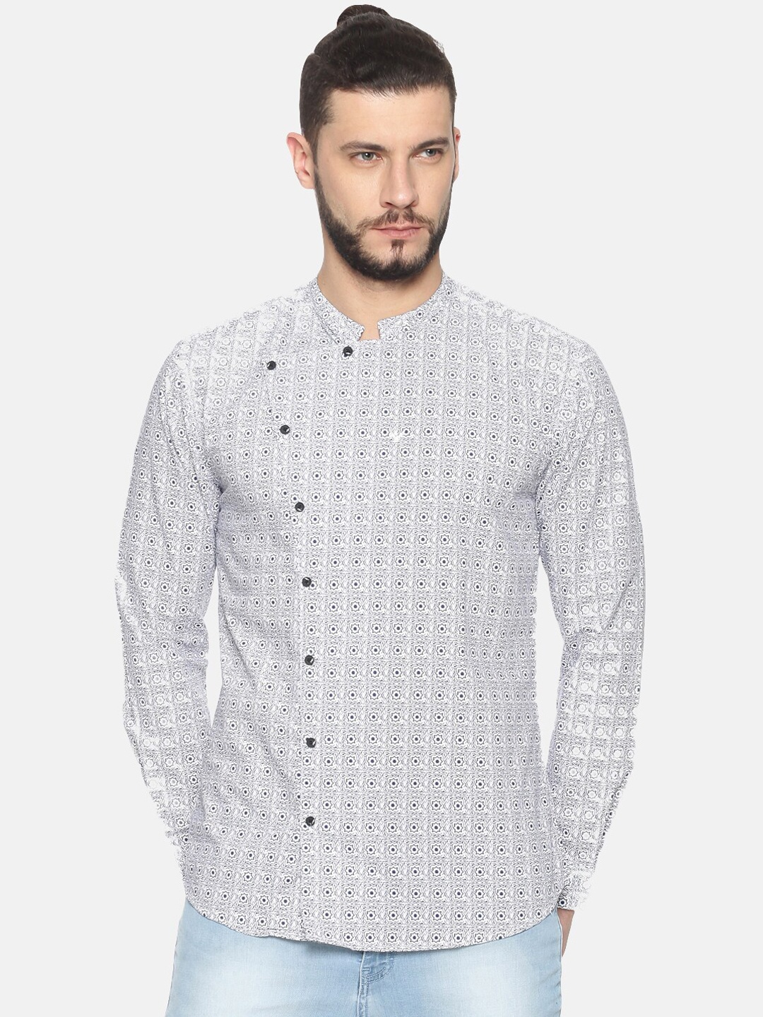 

SHOWOFF Men Blue & White Slim Fit Printed Casual Shirt