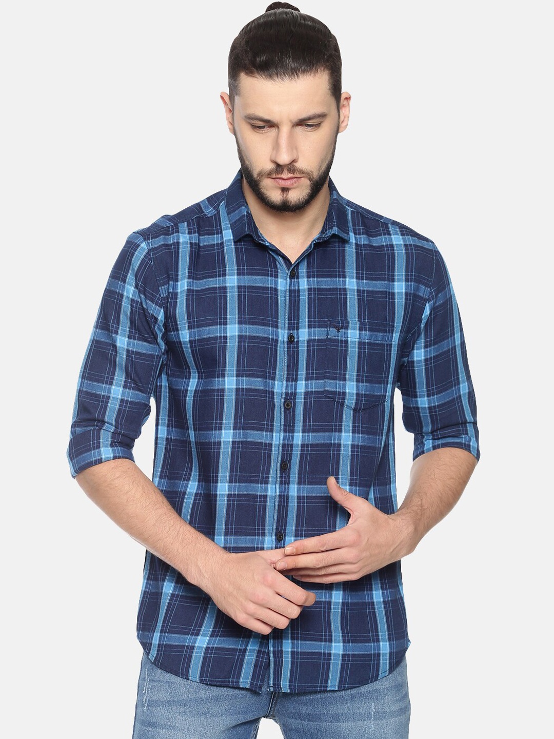 

SHOWOFF Men Navy Blue Slim Fit Checked Casual Shirt