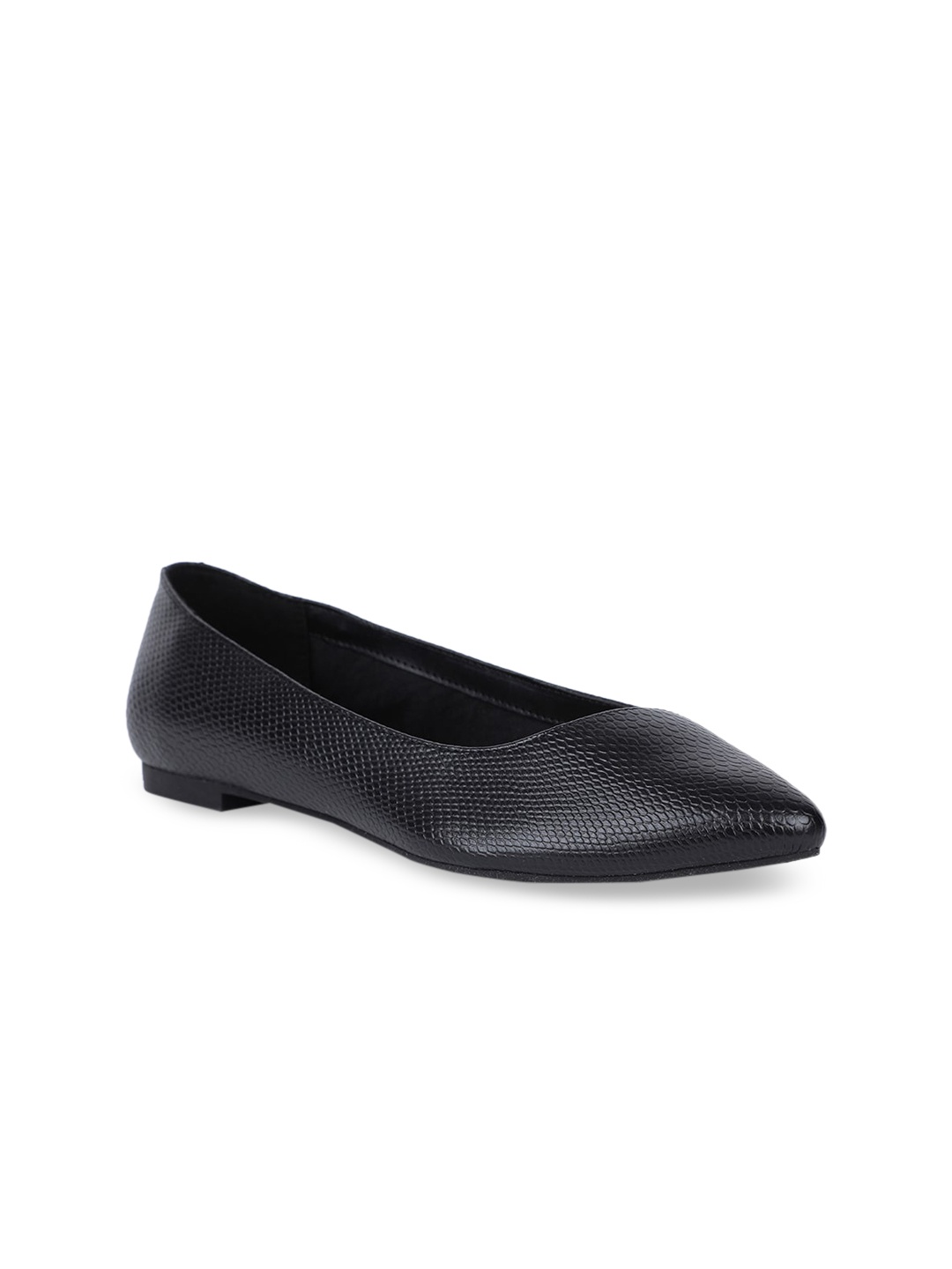 

Bata Women Black Solid Ballerinas