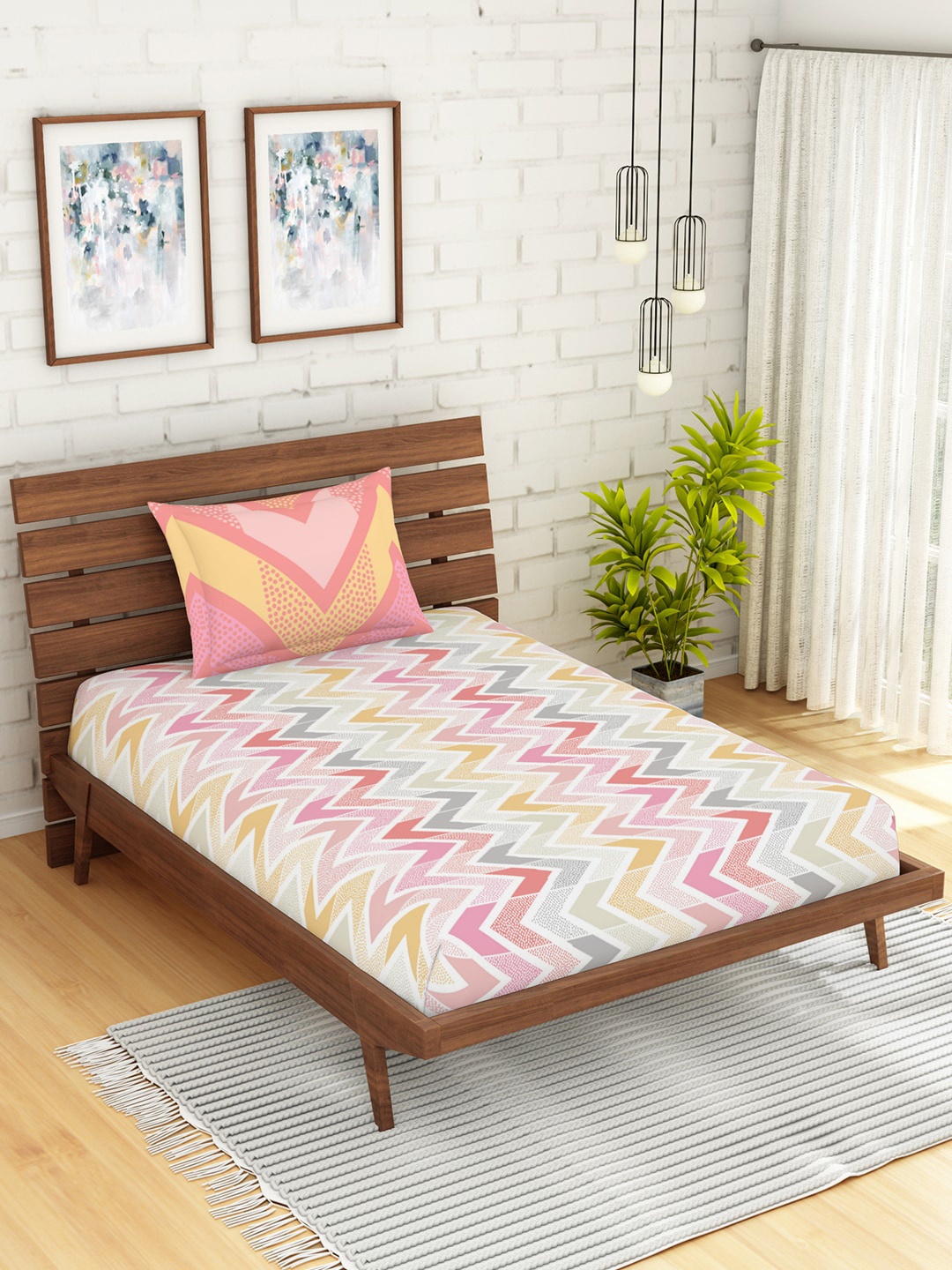 

SPACES White & Pink Geometric 144 TC Cotton 1 Single Bedsheet with 1 Pillow Cover
