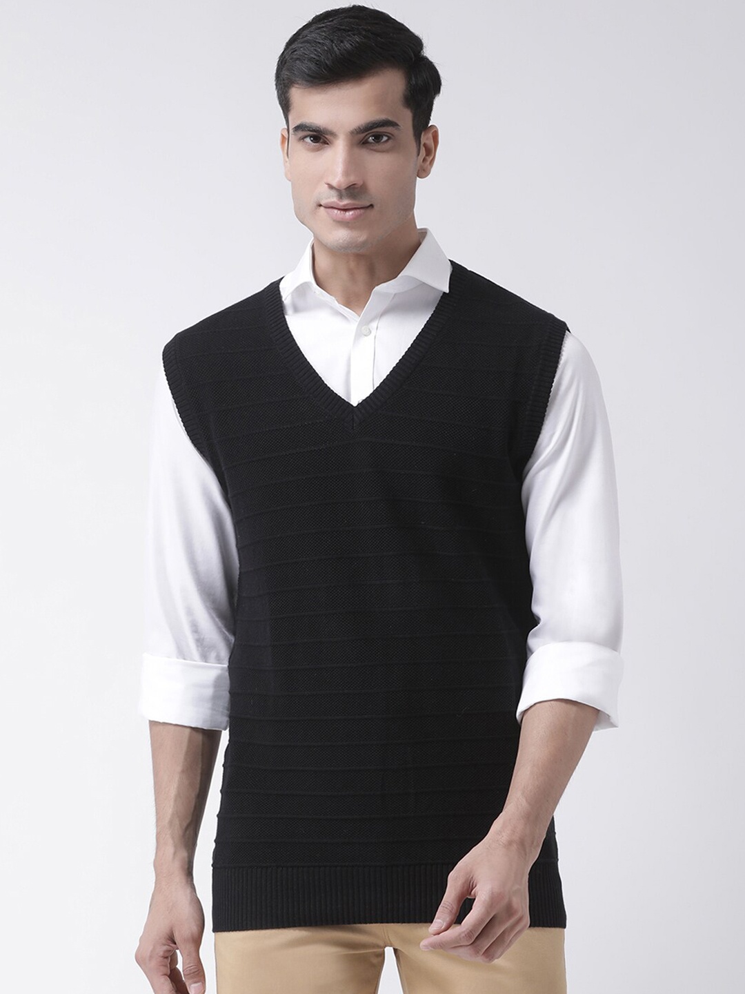 Club York Men Black Solid Pullover Sweater