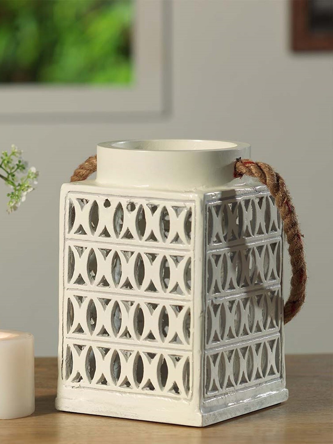 ellementry White Solid Jharoka Table Lantern