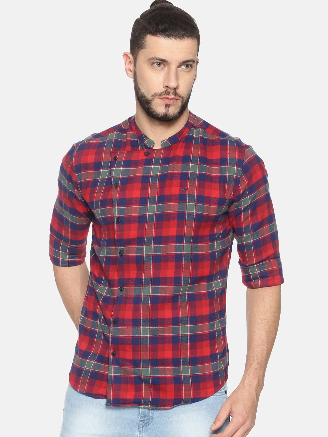 

SHOWOFF Men Navy Blue & Red Slim Fit Checked Casual Shirt