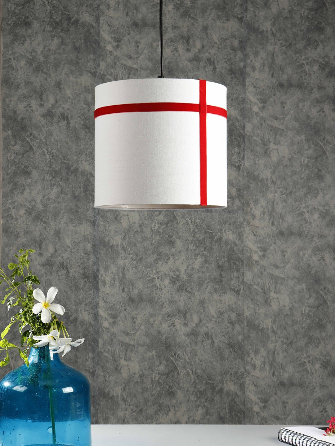 

Grated Ginger White & Red Solid Handcrafted Hanging Light