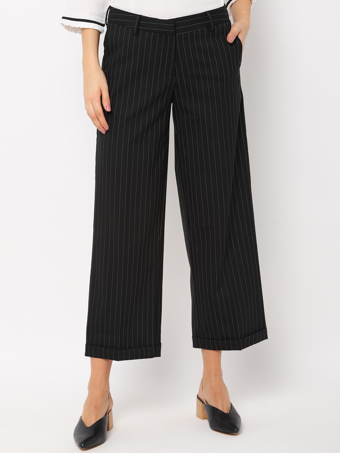 

Allen Solly Woman Women Black & White Regular Fit Striped Culottes