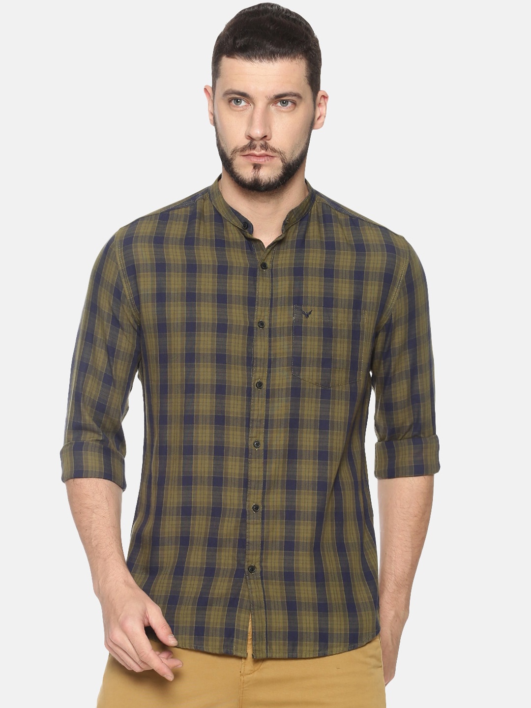 

SHOWOFF Men Olive Green & Navy Blue Slim Fit Checked Casual Shirt