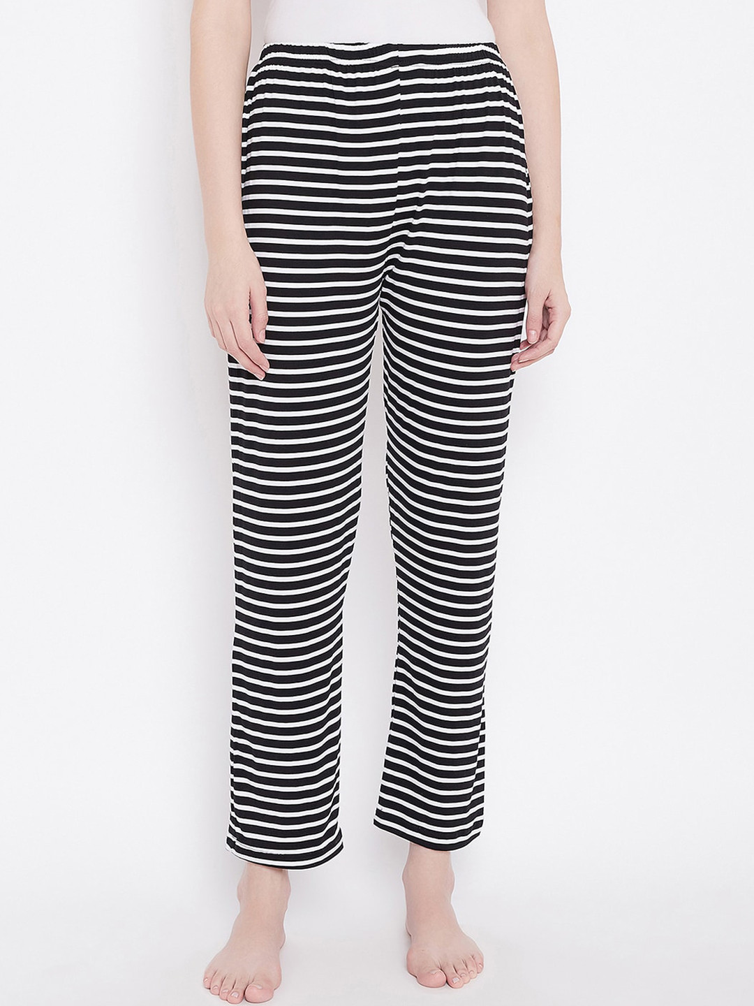 

Clovia Women Black & White Striped Lounge Pants