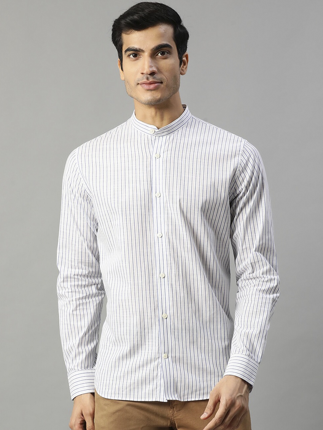 

Matinique Men Blue & White Slim Fit Striped Casual Shirt