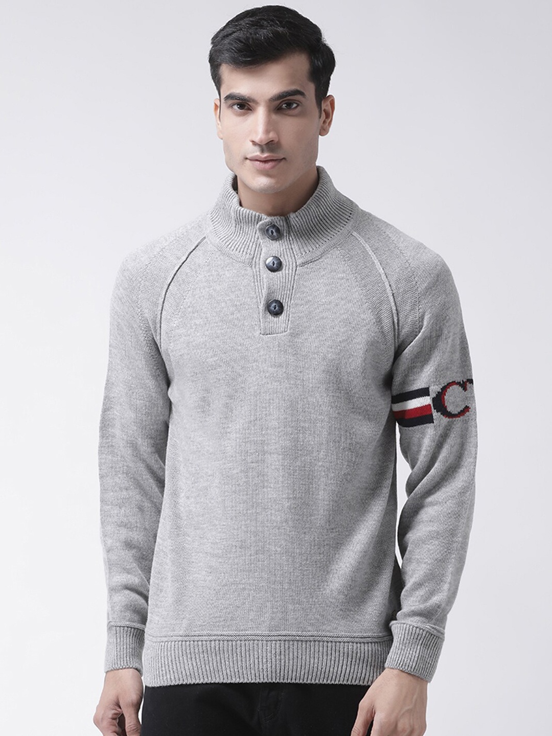

Club York Men Grey Solid Pullover Sweater