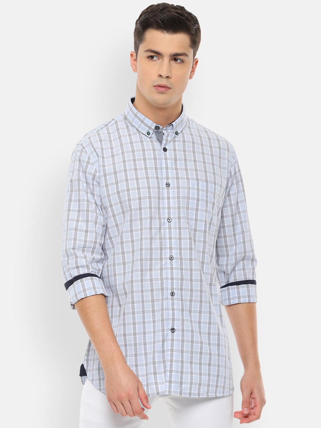 

Van Heusen Sport Men Blue & White Slim Fit Checked Casual Shirt