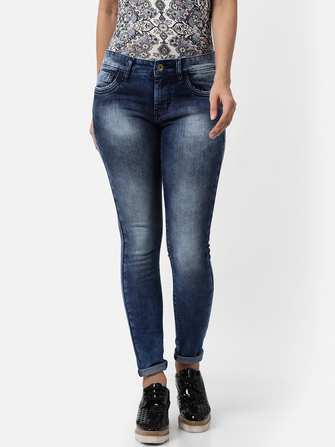 

Llak Jeans Women Blue Skinny Fit Mid-Rise Clean Look Jeans