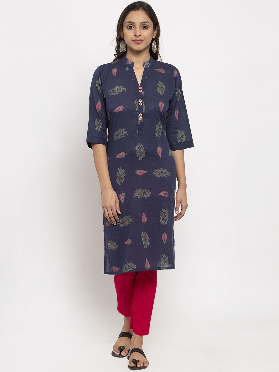 

TAG 7 Women Navy Blue & Pink Printed Straight Kurta