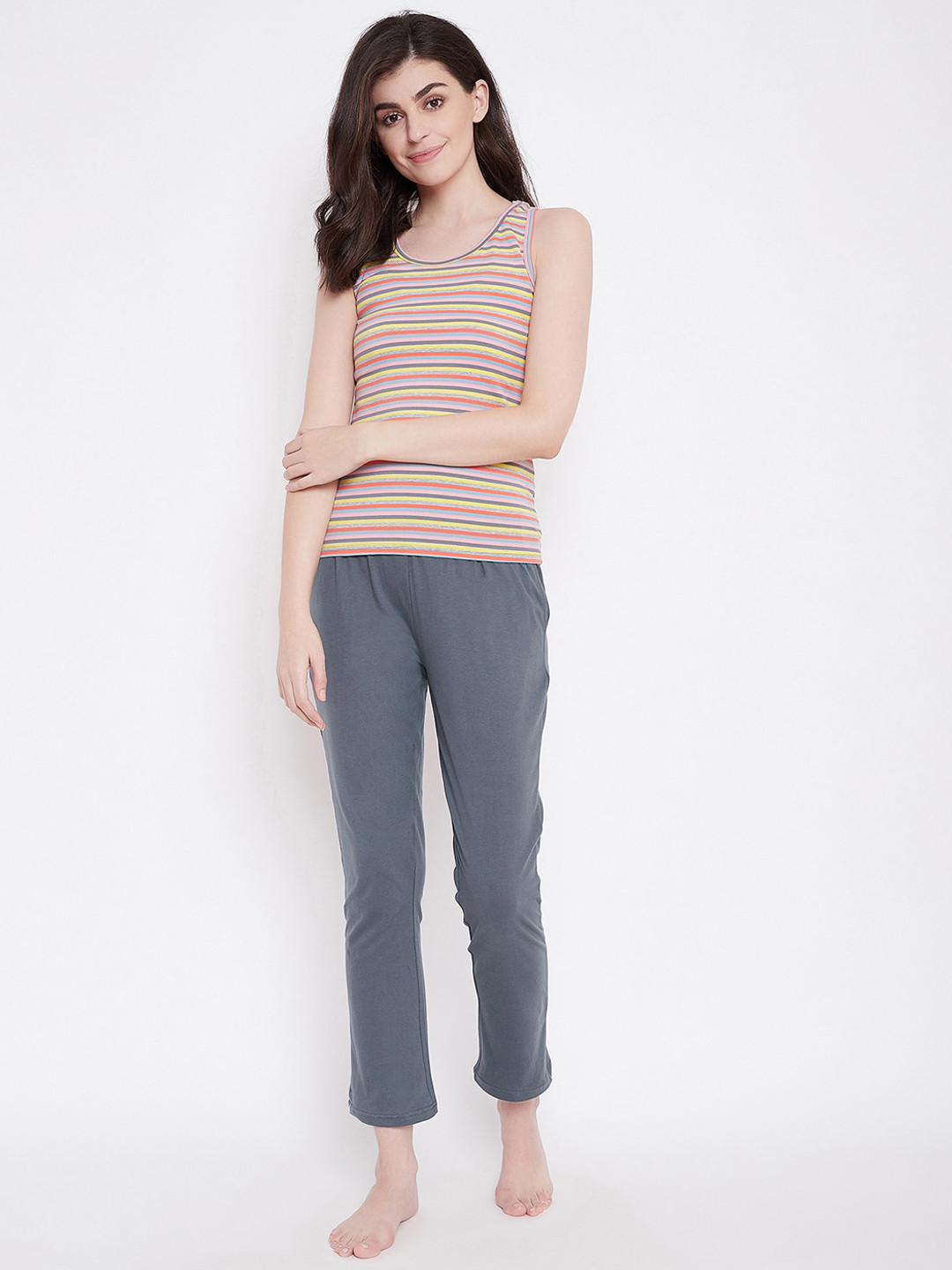 

Clovia Women Grey & Orange Night Suit COMLS0146