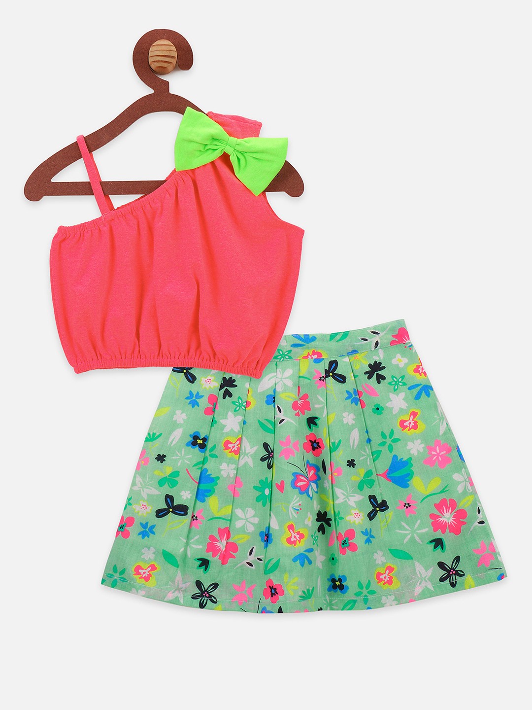 

LilPicks Girls Pink & Green Solid Top with Skirt