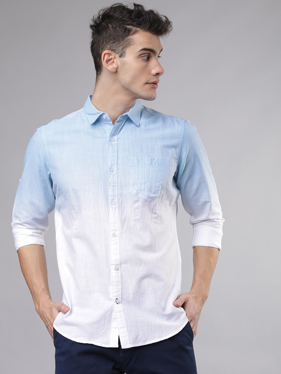

HIGHLANDER Men Blue & White Slim Fit Ombre Casual Shirt