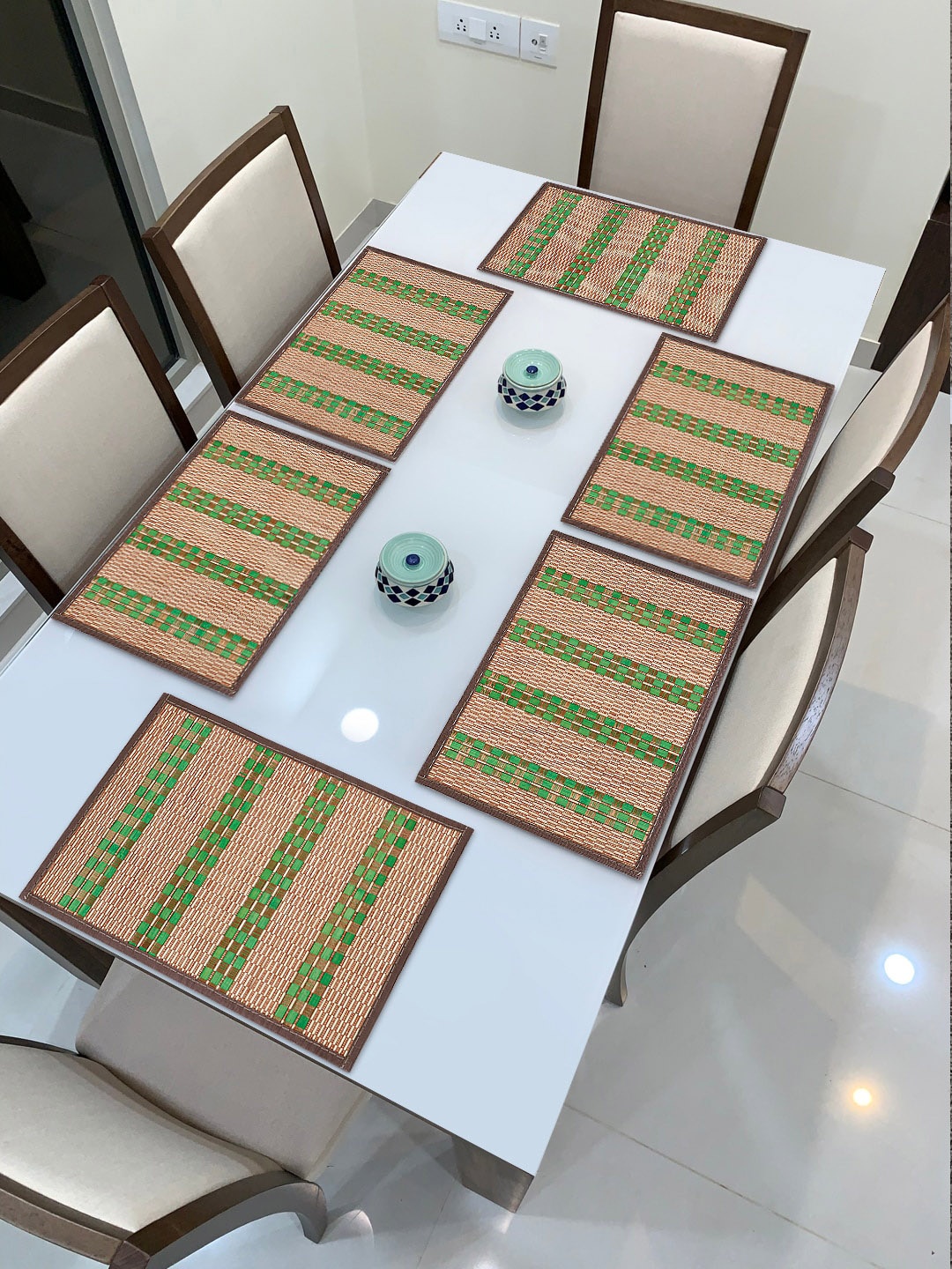 

HOKIPO Set Of 6 Green & Brown Striped Heat Resistant Wooden Table Placemats