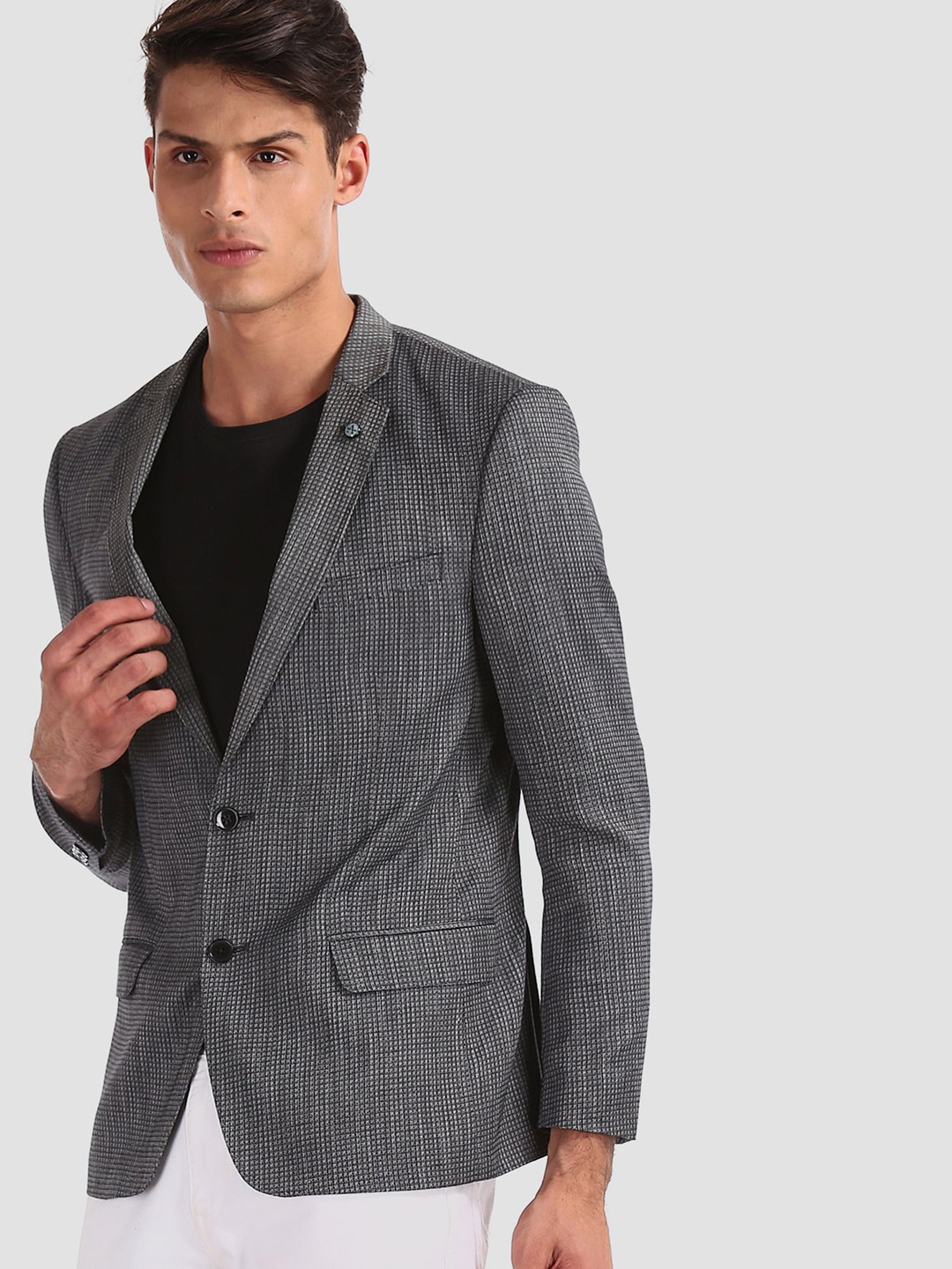 

Arrow Men Grey Self-Design Slim-Fit Single-Breasted Casual Blazer