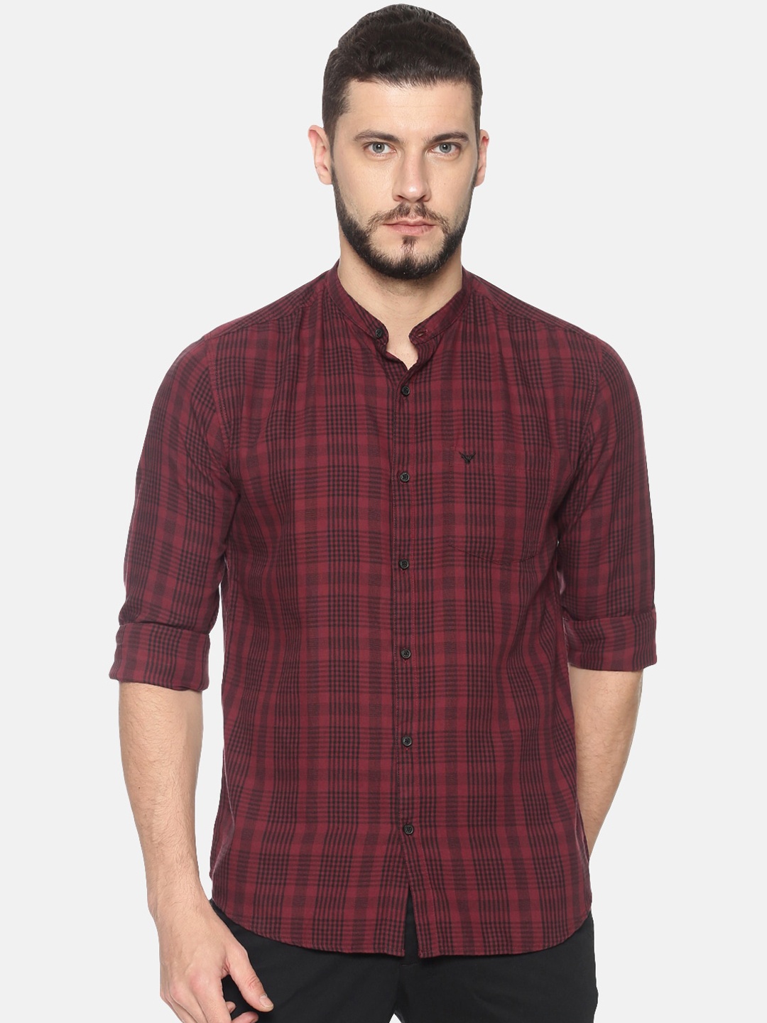 

SHOWOFF Men Burgundy & Black Slim Fit Checked Casual Shirt