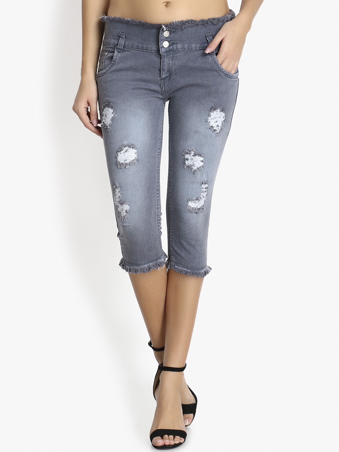 

Perfect Outlet Women Grey Distressed Skinny Fit Denim Frayed Hem Capris
