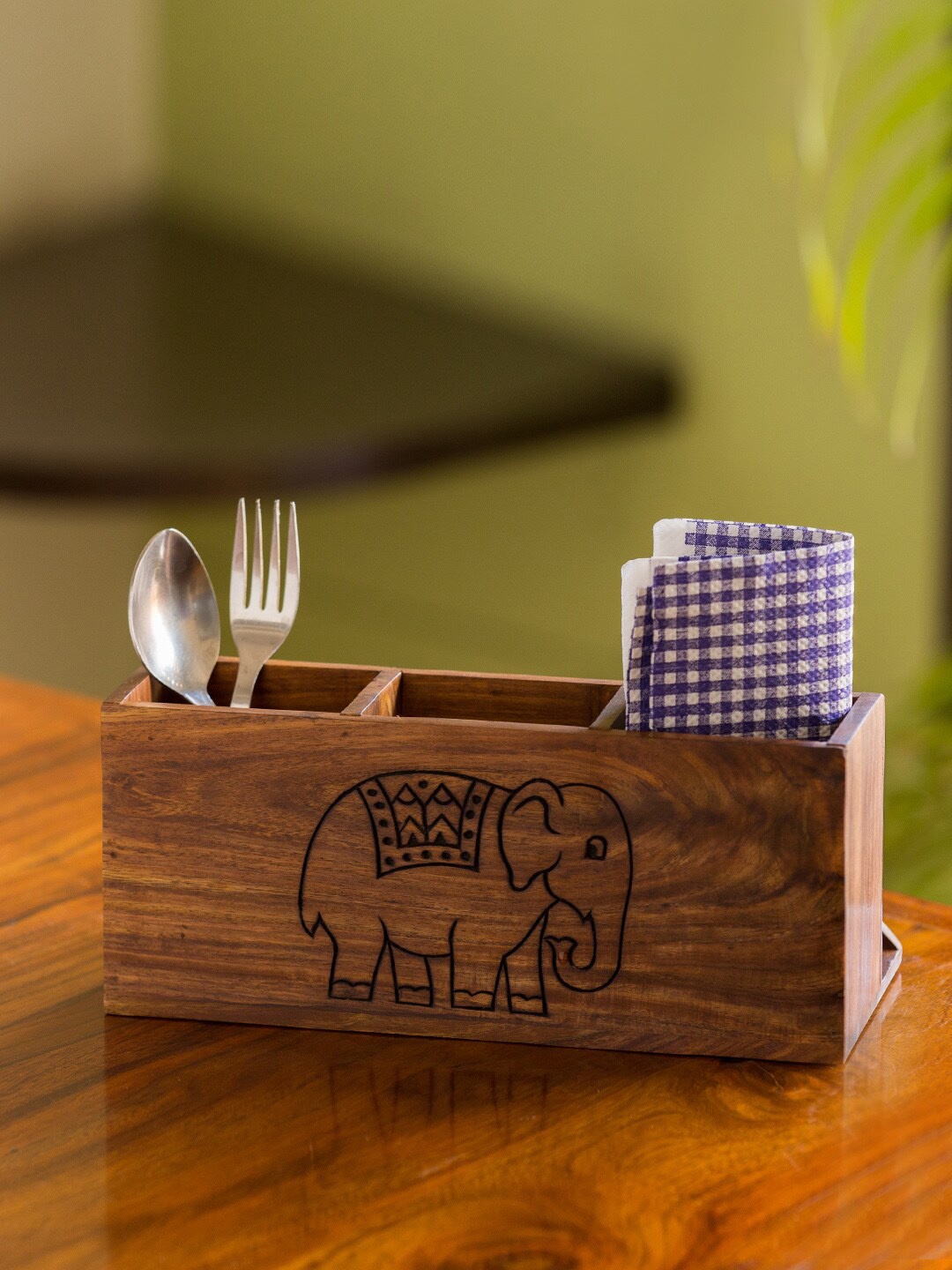 

ExclusiveLane Brown Hand Carved Wooden Cutlery Holder