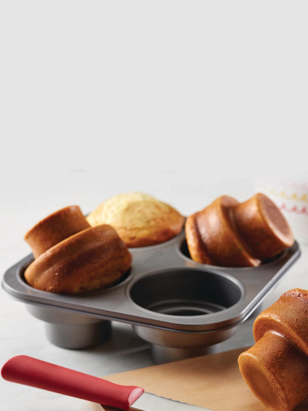 

MEYER Grey Bakemaster - 4 Cup 2-Tier Round Cake Pan