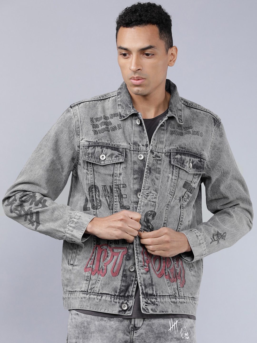 

LOCOMOTIVE Men Grey Printed Denim Jacket