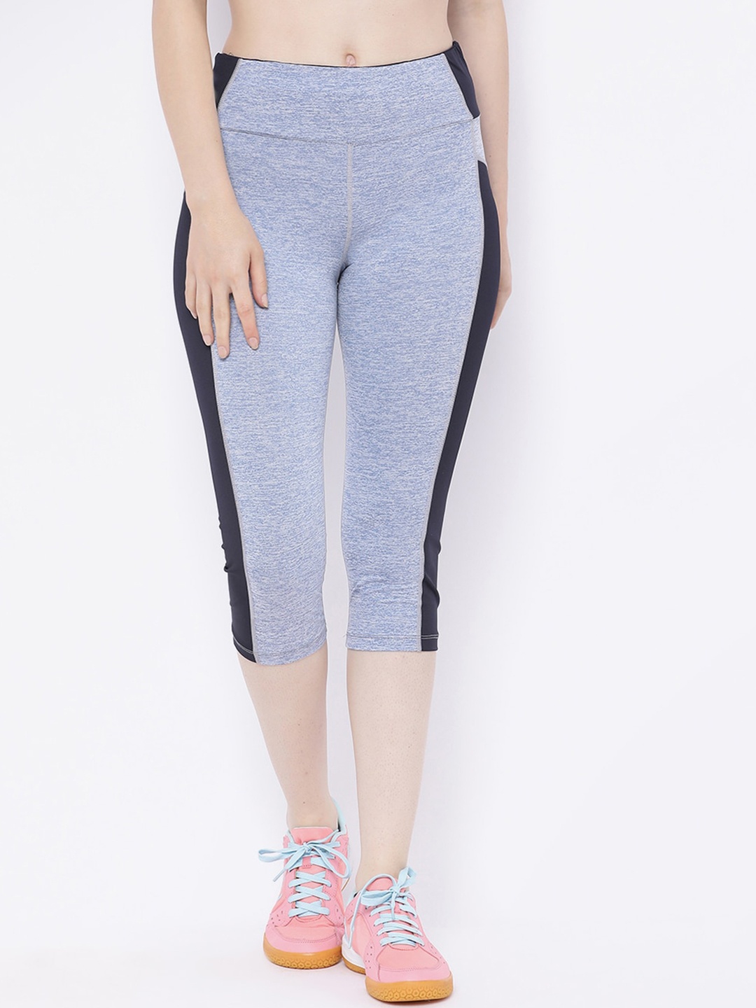 

Chkokko Women Blue Black Colourblocked Slim Fit Gym Capris