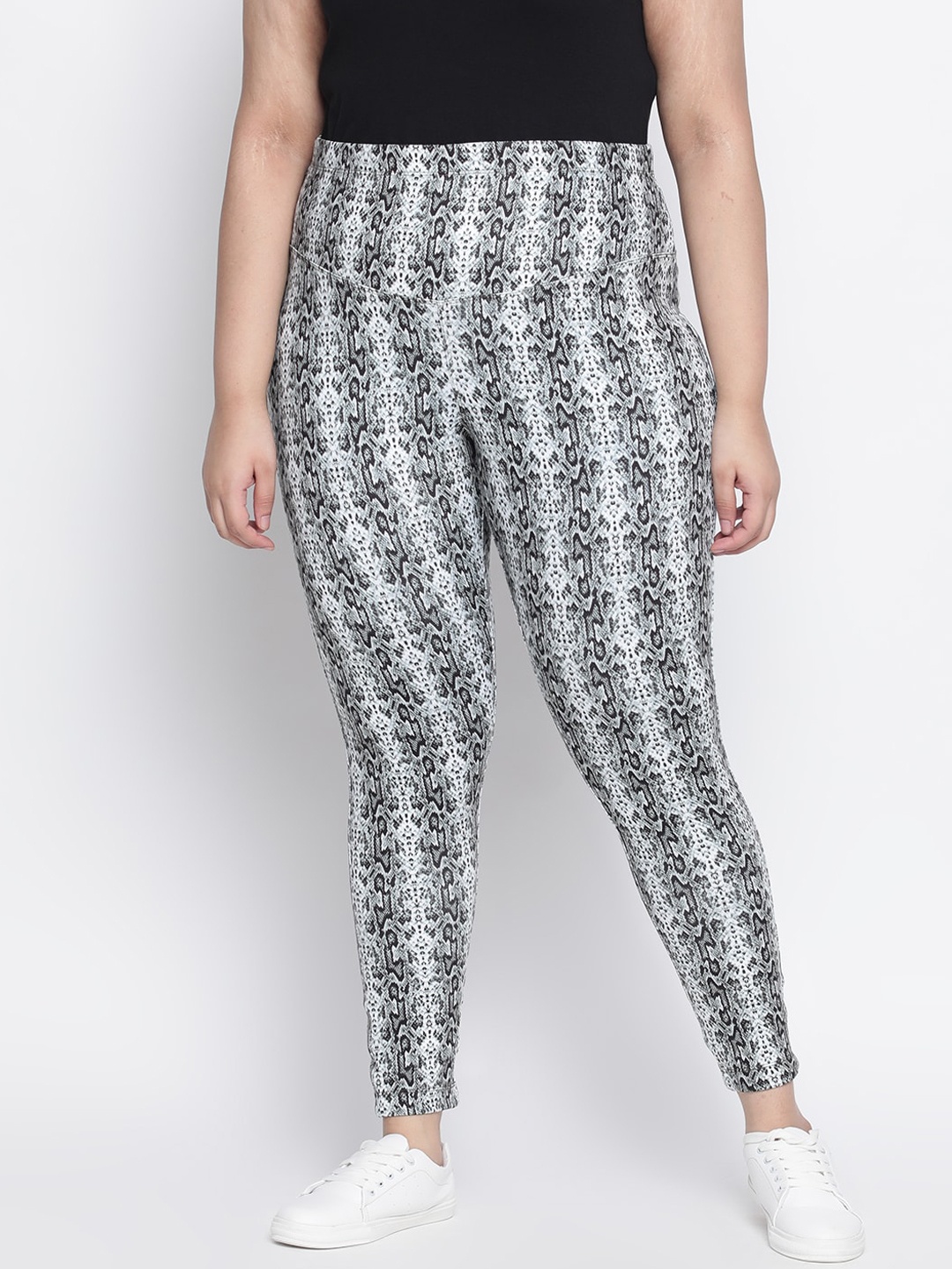 

Amydus Women Plus Size Black & White Snake Printed Tummy Shaper Treggings