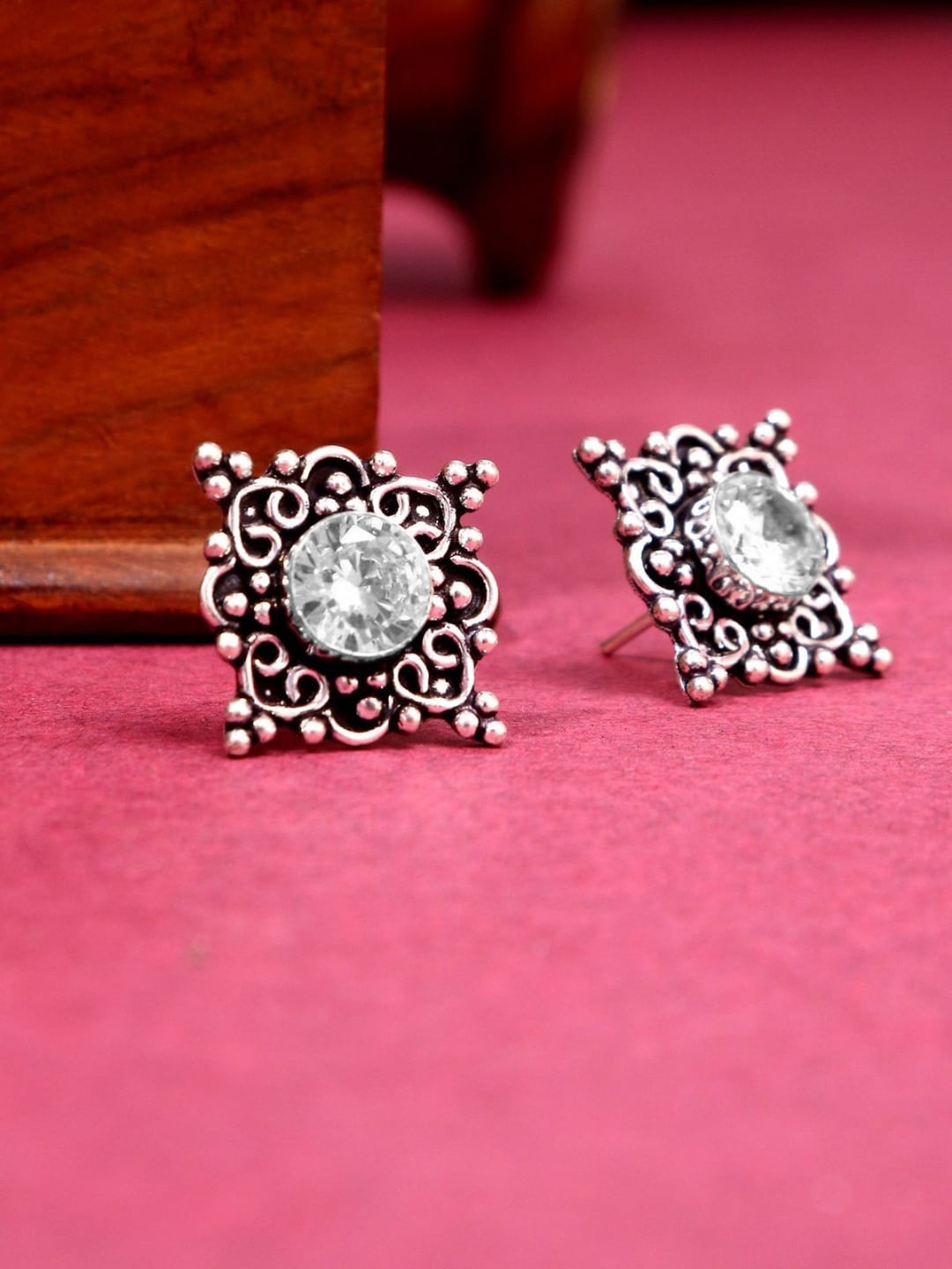 

Infuzze Black Silver-Plated Oxidised Floral Studs