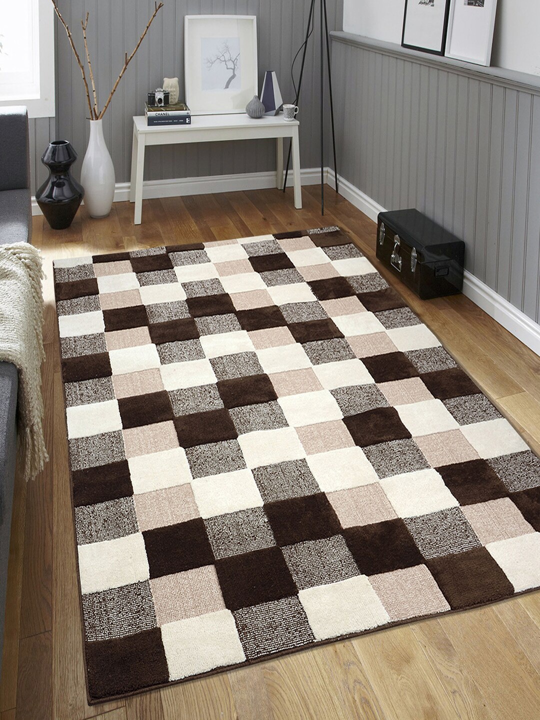 

Saral Home Brown & Off-White Checked Microfiber Anti-Skid Carpet
