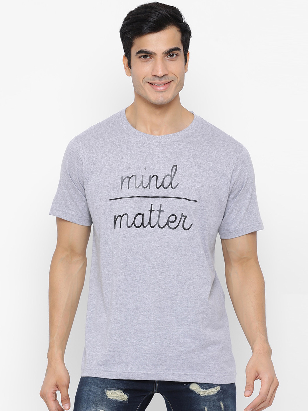

YOLOCLAN Men Grey Printed Round Neck Pure Cotton T-shirt