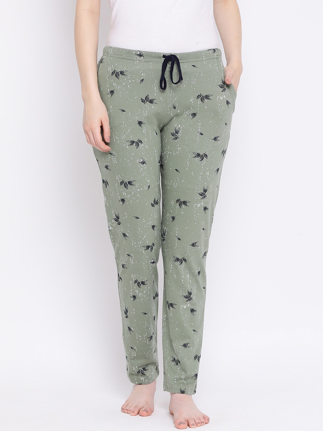 

Kanvin Women Olive Green Printed Lounge Pants