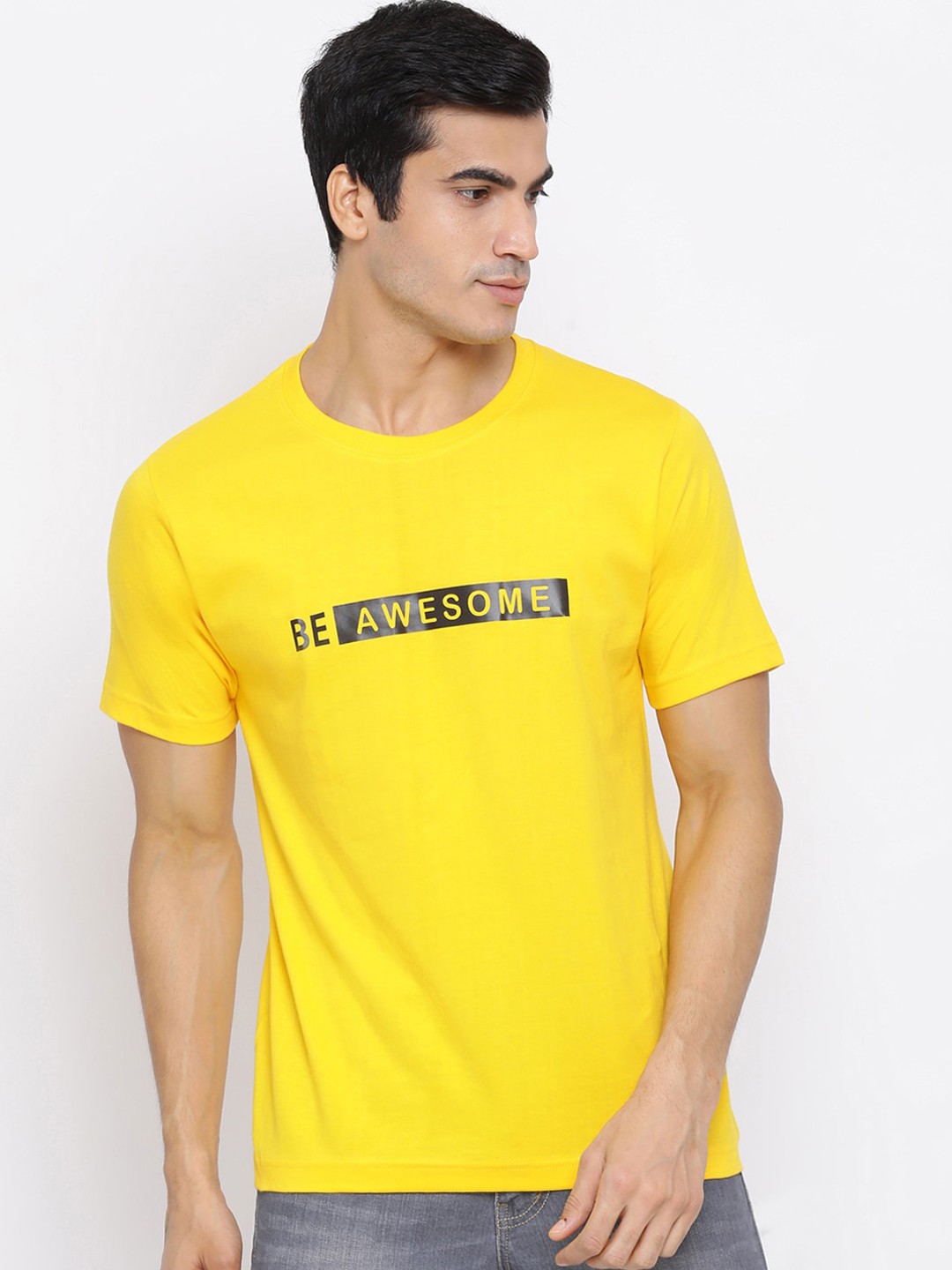 

YOLOCLAN Men Yellow Printed Round Neck Pure Cotton T-shirt