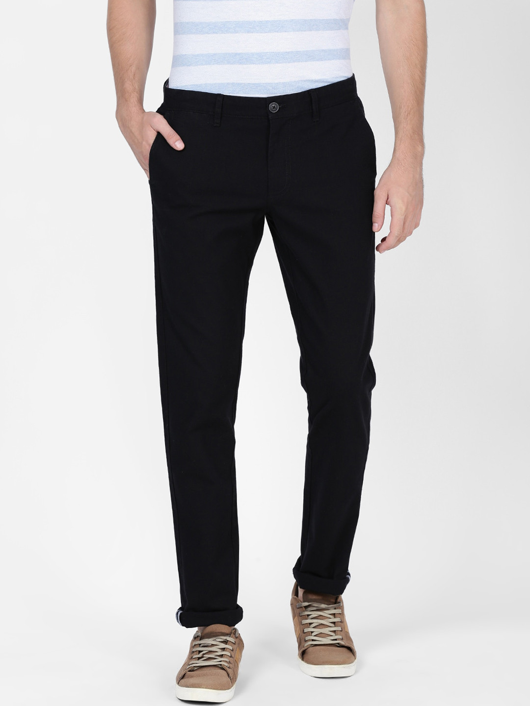 

t-base Men Black Tapered Fit Solid Chinos