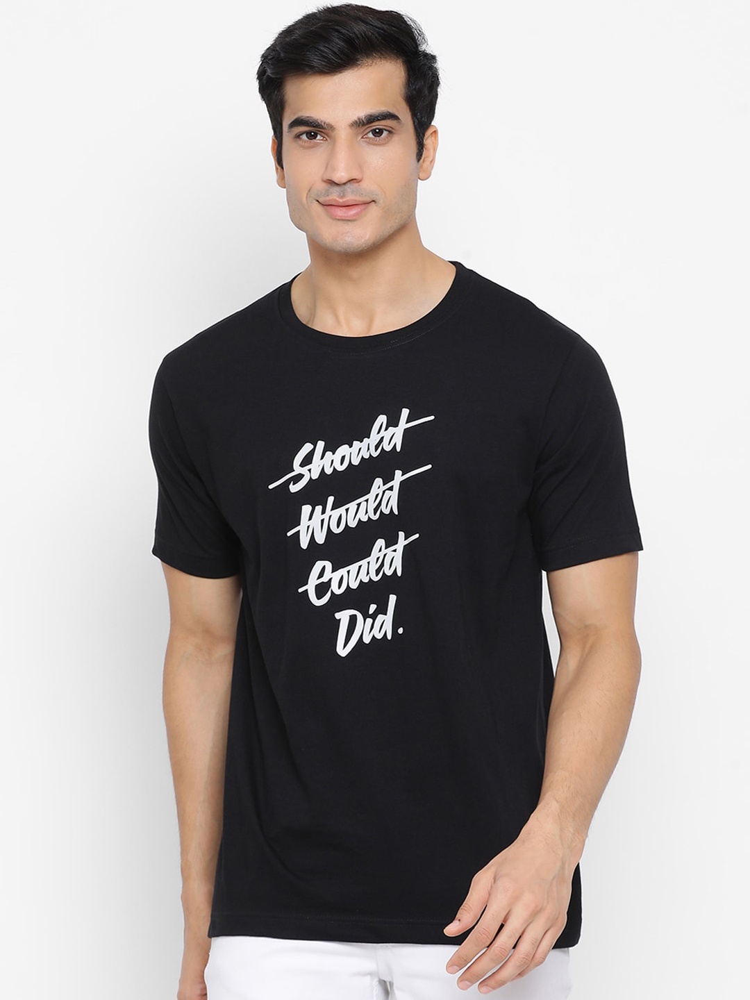YOLOCLAN Men Black White Printed Round Neck Pure Cotton T-shirt