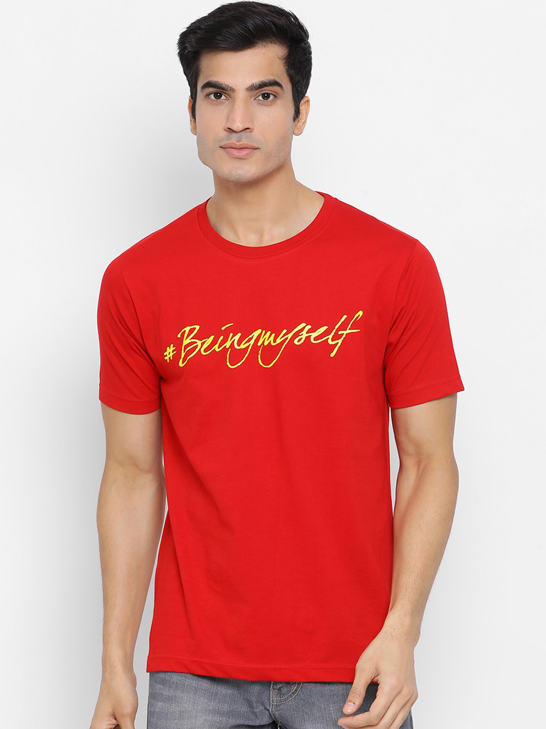 

YOLOCLAN Men Red Yellow Printed Round Neck Pure Cotton T-shirt