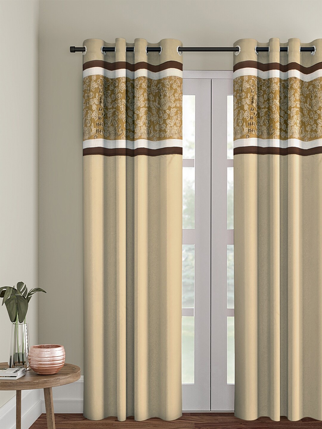 

eyda Beige & Brown Single Room Darkening Door Curtain