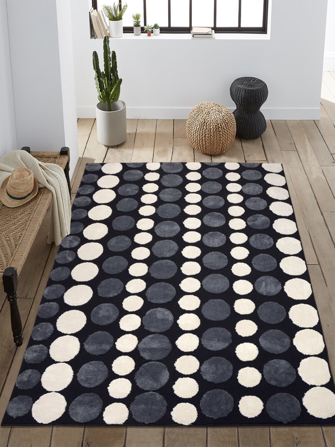 

Saral Home Black & Grey Dots Printed Designer Anti-Skid Carpet