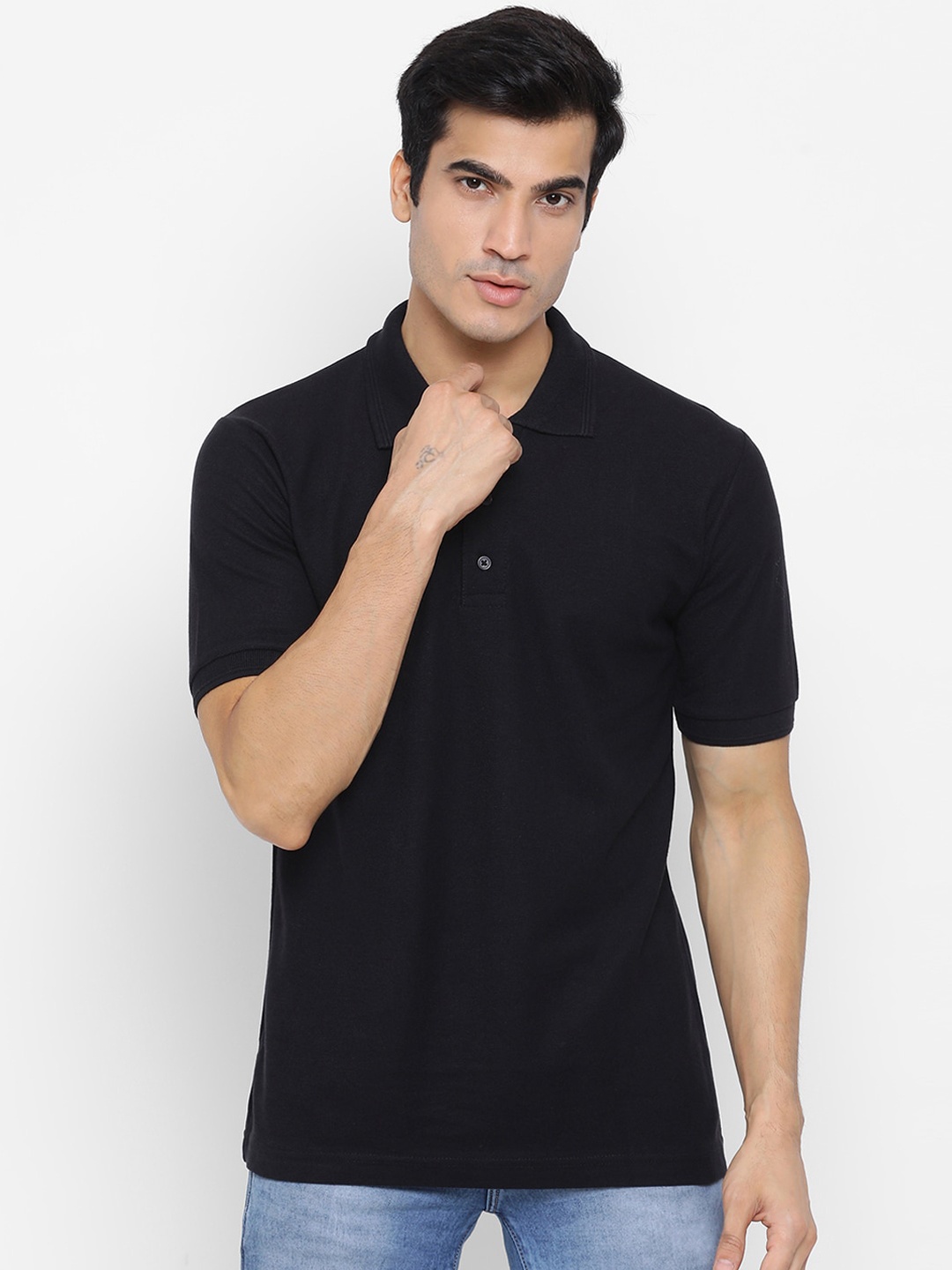 

YOLOCLAN Men Black Solid Polo Collar Pure Cotton T-shirt