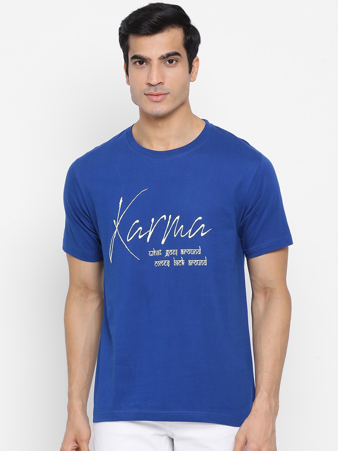 

YOLOCLAN Men Blue Beige Printed Round Neck Pure Cotton T-shirt